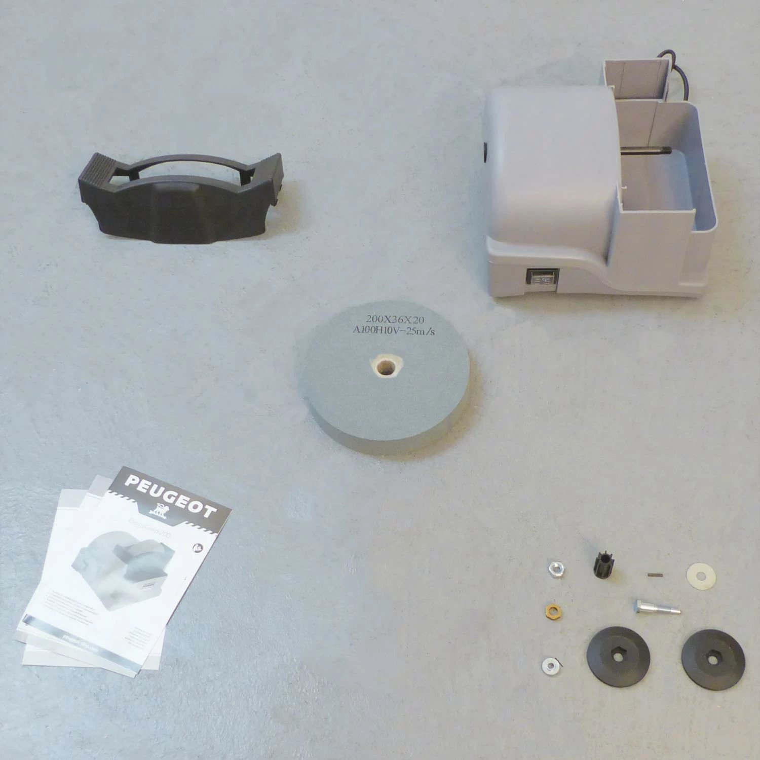 PEUGEOT - ENERGYGRIND-200 Aiguiseuse à Eau Puissance 90 W, Diamètre 200 Mm – Image 4