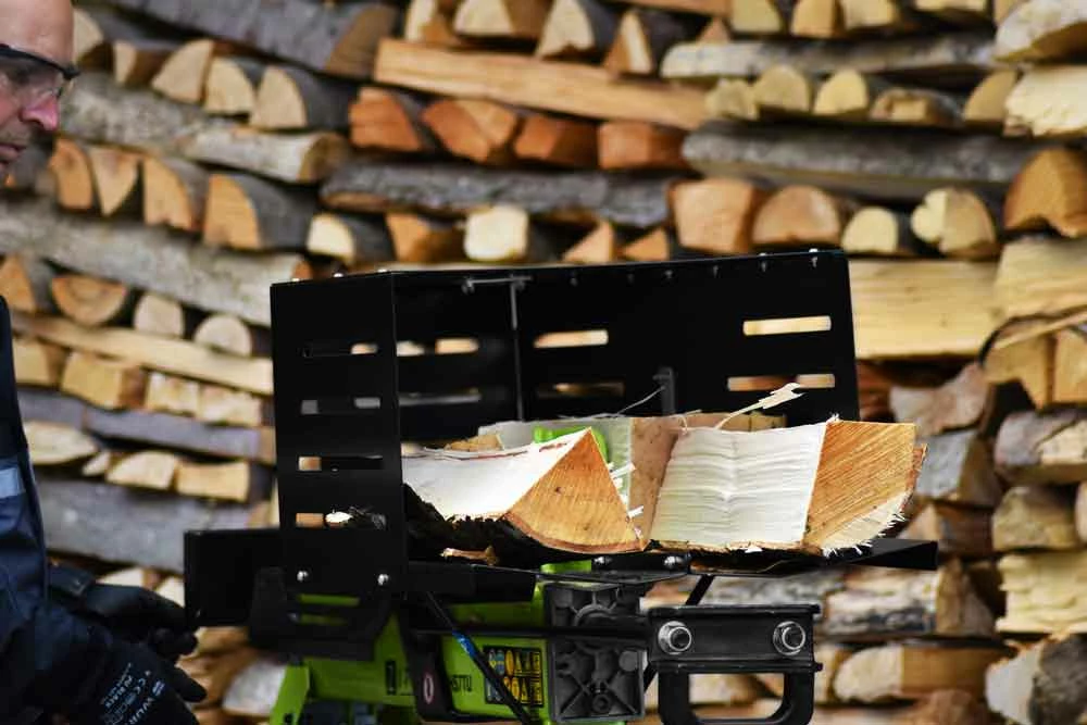 ZIPPER - ZI-HS7TU - Fendeur De Bûches Horizontal 520 Mm Sur Socle Réhaussé - 2300 W - 7 Tonnes – Image 5